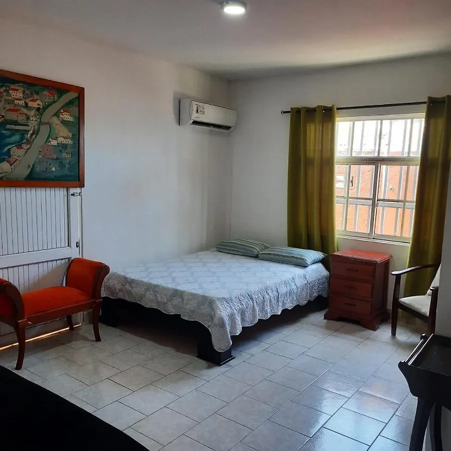 Guest house Posada Nativa Miss Nova San Andres