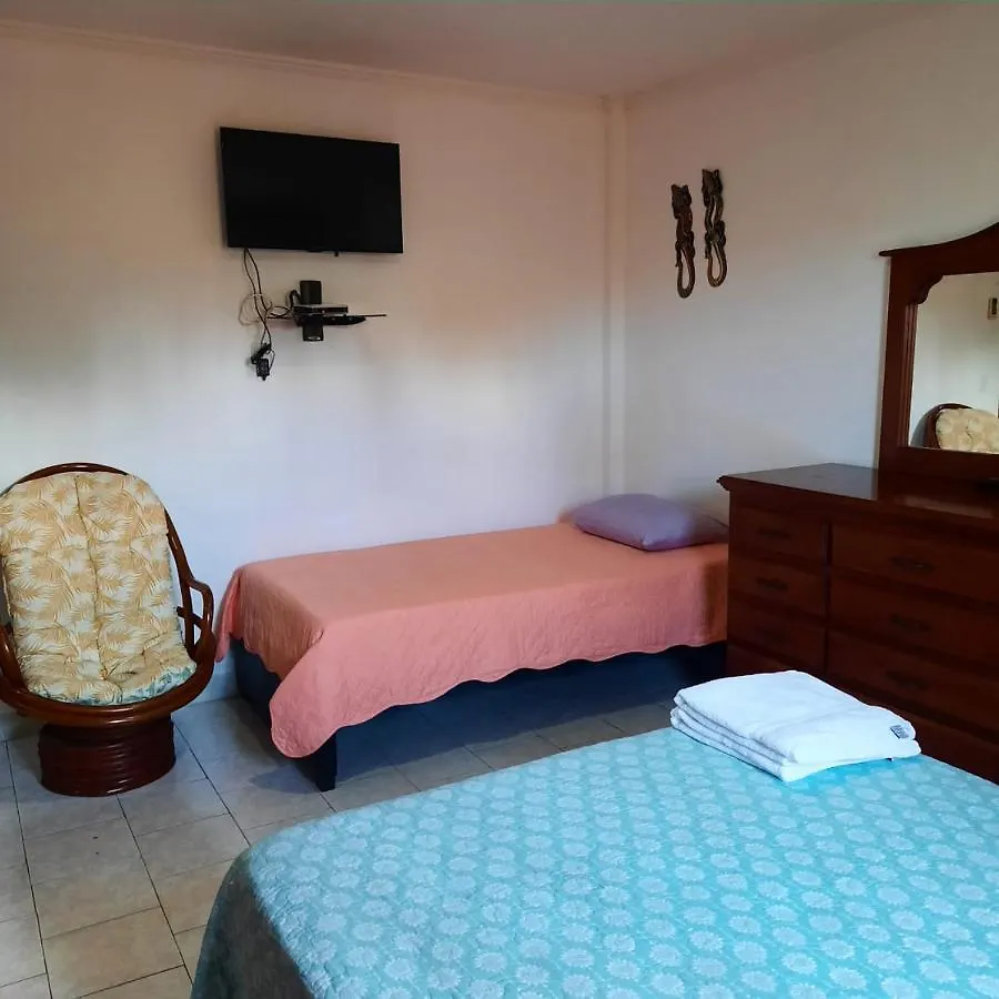 Guest house Posada Nativa Miss Nova San Andres